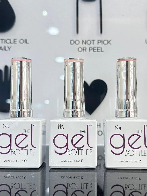BIAB buteliukai Gel Bottles Inc. ant lentynos